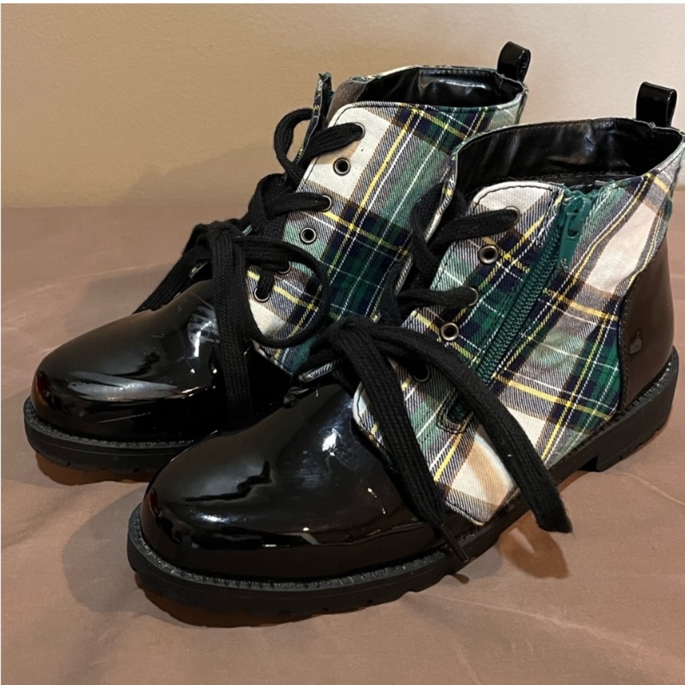 Angel Steps Boots - Picture 5 of 10